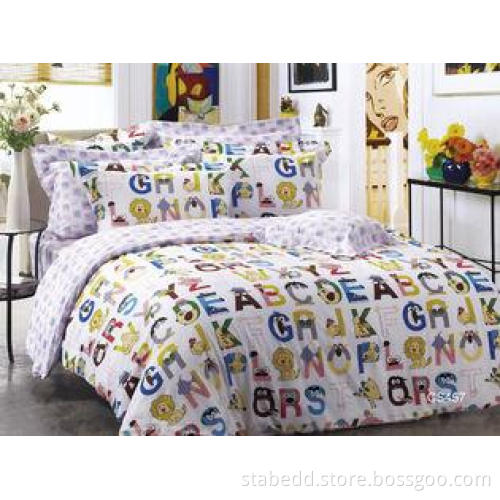 Character Cartoon Floral Bedding Sets , Twill Cotton Fabric